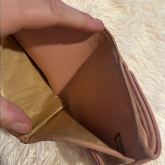 Chanel Caviar Mini Wallet in pink. Sticker intact & authenticity card included! - Picture 6 of 7